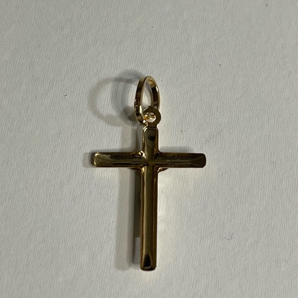 ❗️ SOLD❗️ 18K SAUDI GOLD PENDANT - Picture 5 of 6